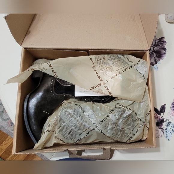 Ariat Desperado Boots - Picture 13 of 13